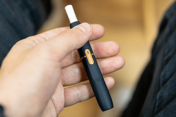 Tabac chauffé Vs E liquides