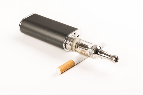 L’e-cigarette : un outil de réduction des risques pour le fumeur